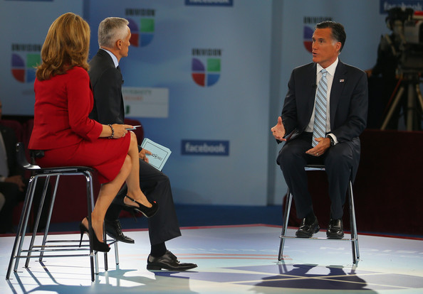 (L-R) Maria Elena Salinas, Jorge Ramos, Mitt Romney, Univision, September 19, 2012, screenshot.