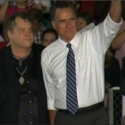 Meat Loaf (l) with Mitt Romney (r), Defiance (OH), 10-25-12, NBC, screenshot.