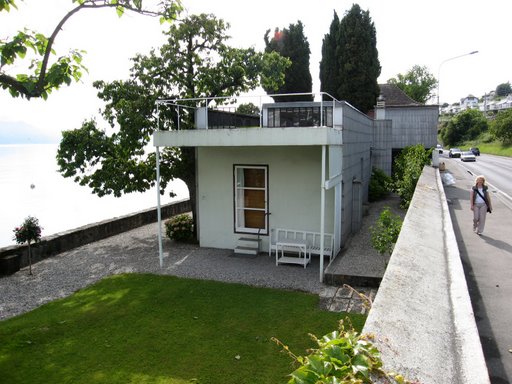 Le Corbusier, Villa Le Lac (1923). Photo courtesy Wikimedia Commons.