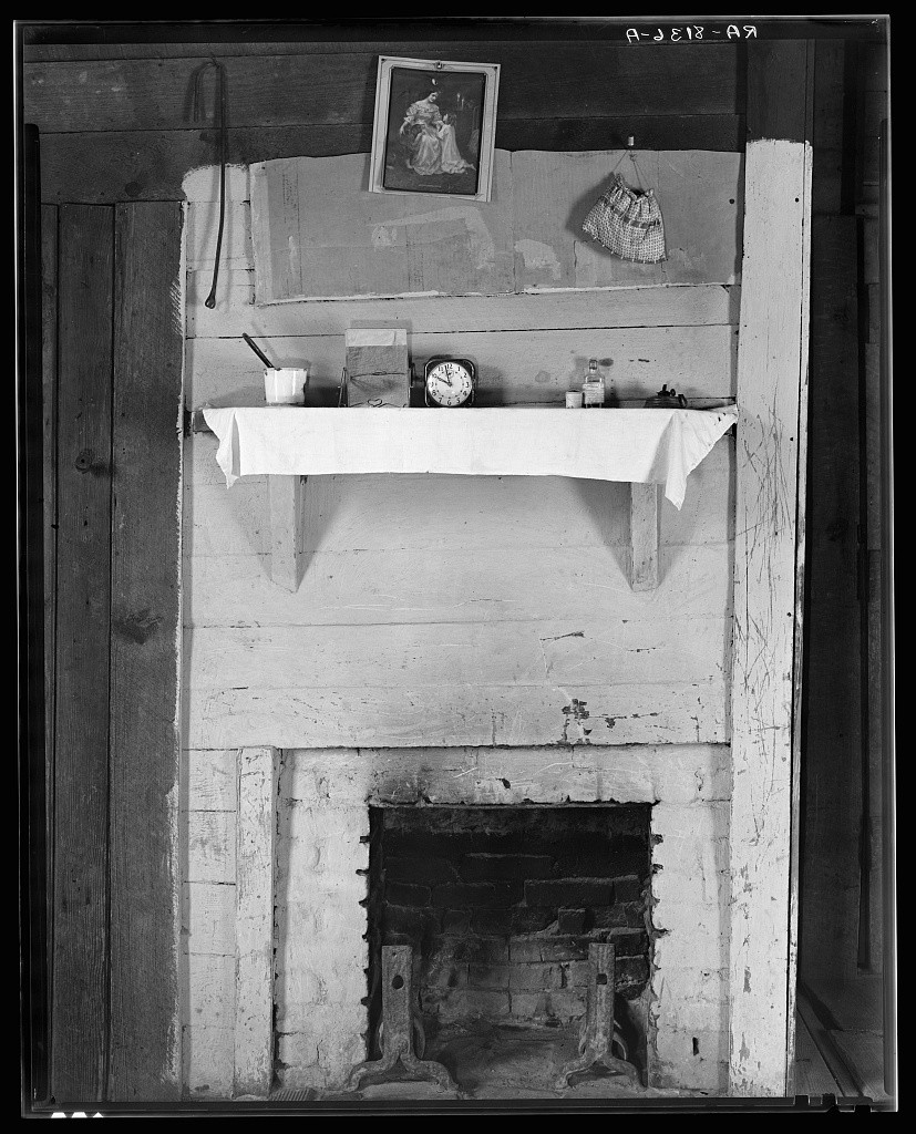 Walker Evans, Fireplace with Arrangement of Objects on Mantle in Floyd Burroughs Home, Hale County, Alabama, 1936